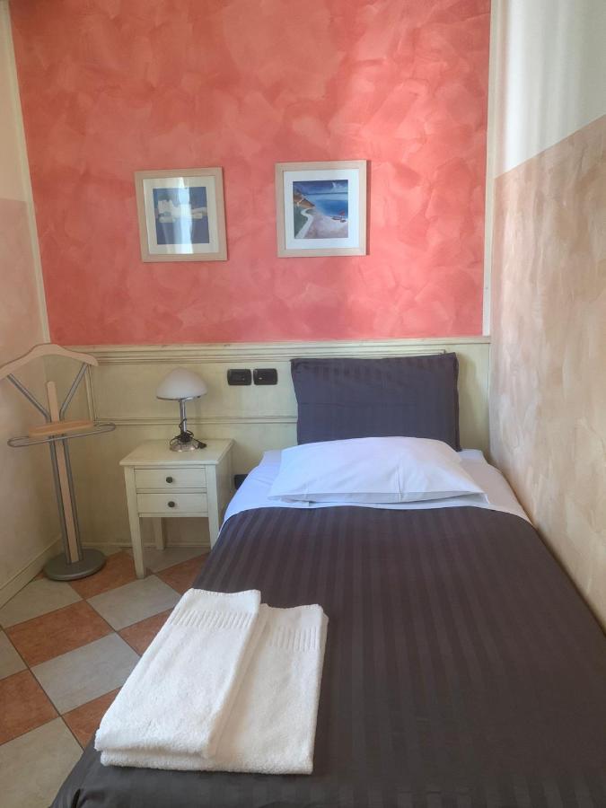 Due Colonne 3*