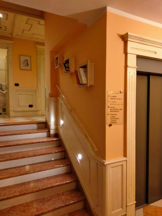 Due Colonne Hotel